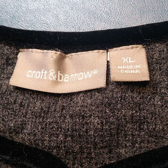 Croft & Barrow Women's XL Wool Blend Velvet Trim Silver tone Metal Buttons - Picture 2 of 9